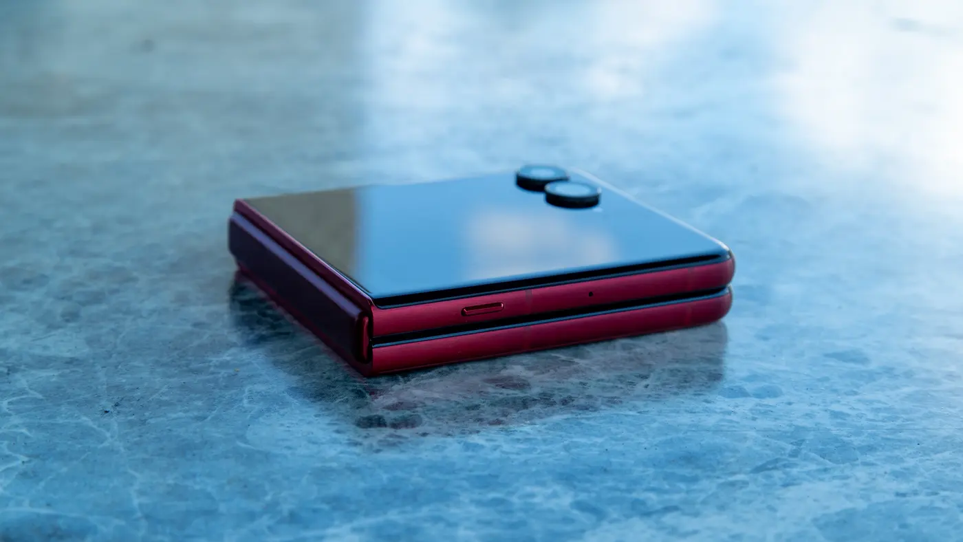 The Razr Ultra 2025 lying clised on a table