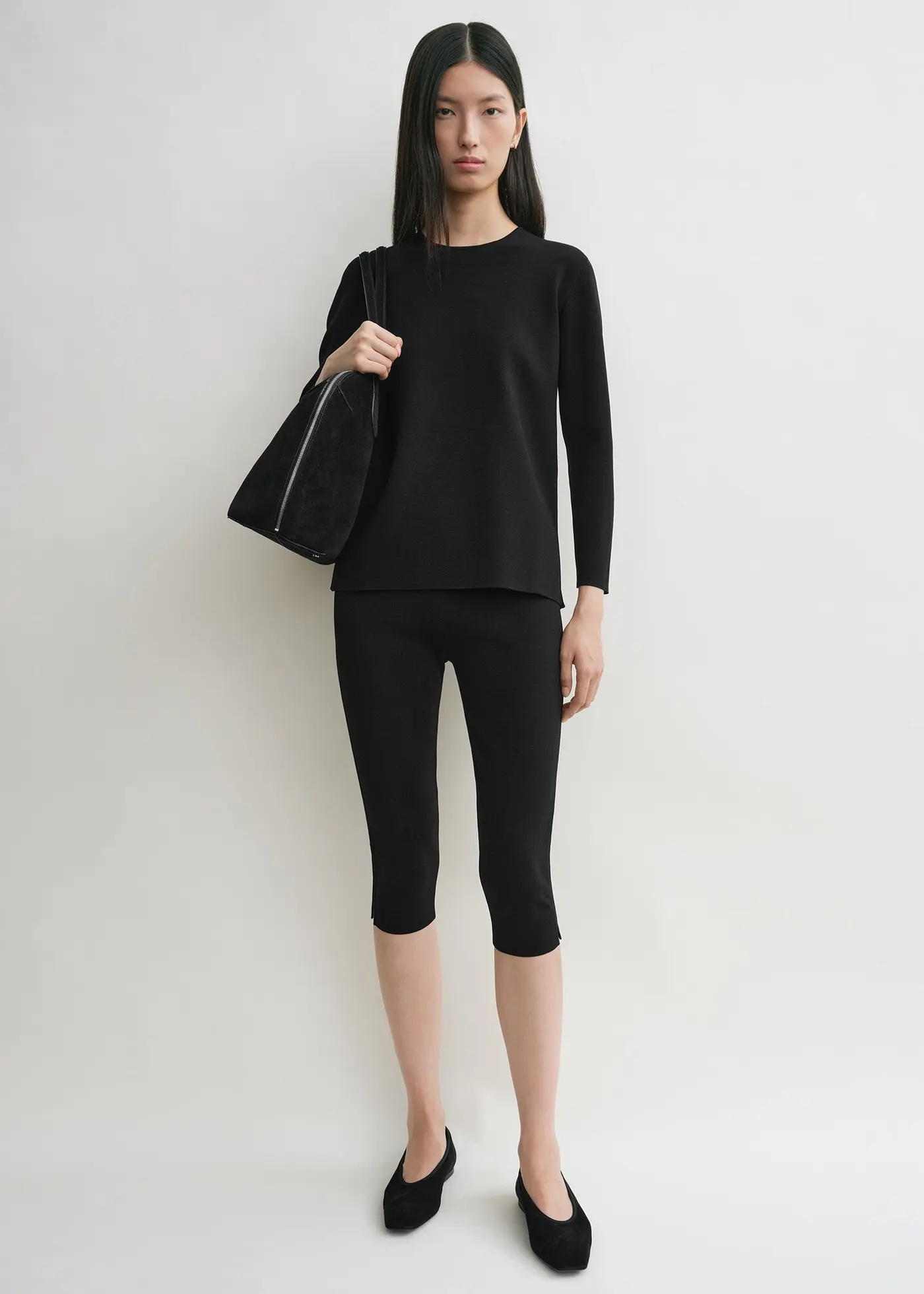 Compact Knit Capri Trousers Black