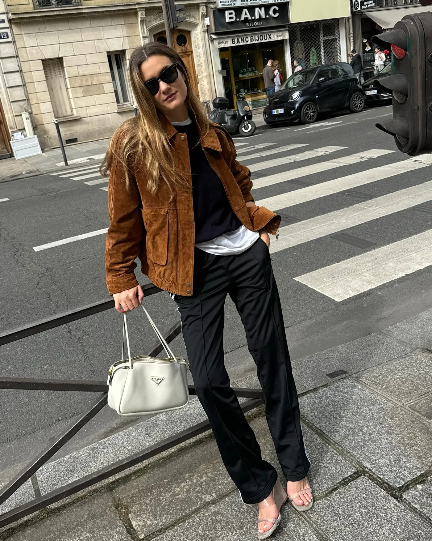 An image of @annelauremais wearing one of the biggest sunglasses trends of 2025.
