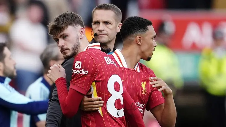 Trent Alexander-Arnold replaces Conor Bradley in the second half