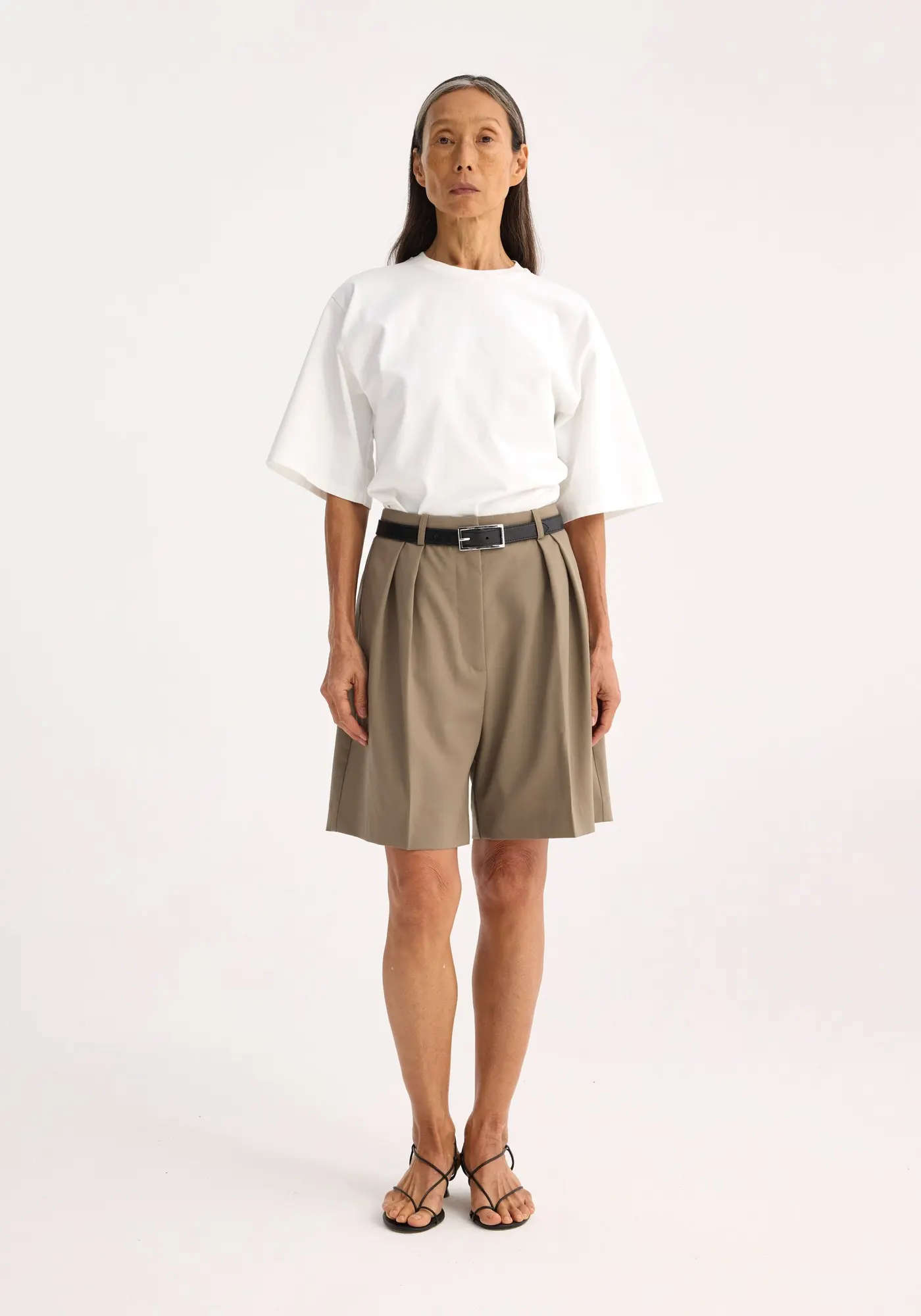 Tailored Wide Leg Shorts | Khaki