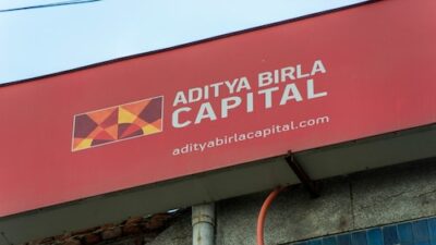 Advent's Jomei Investments Initiates ₹856 Crore Block Transaction in Aditya Birla Capital