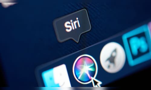 Apple Plans to Launch an Enhanced Siri by Spring 2026: Report