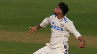 Did India overlook an opportunity by leaving Kuldeep Yadav out of the XI for the Leeds Test?