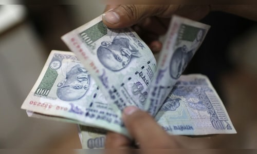 ED's 'Operation Dhappa': Ex-MLA Accused of ₹500 Crore Money Laundering Spotted in Hotel Bar