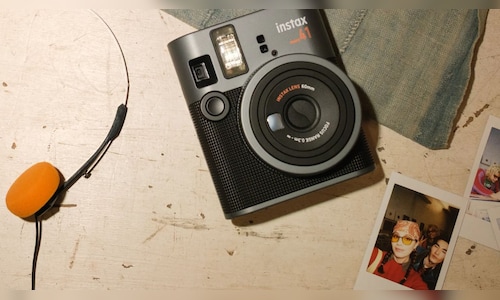 Fujifilm Introduces Instax Mini 41 Instant Camera in India Priced at ₹13,999