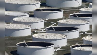 Goldman Sachs Highlights Potential for Increased Oil and Gas Prices in Middle East Scenarios