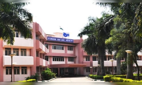 ITI secures final ₹25 crore payment from C-DOT for ₹200 crore property transaction in Bengaluru.