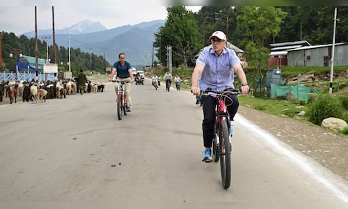 In Photos | Jammu and Kashmir CM Omar Abdullah Biking with His Kids and Hiking to Highlight Region's Safety