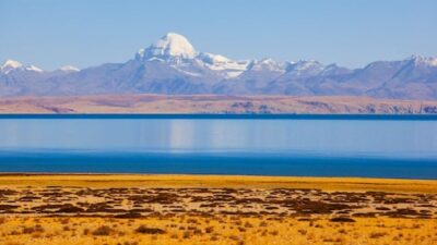 Kailash Mansarovar Yatra 2025 Commences with Initial Group of Pilgrims Departing from UP and Delhi