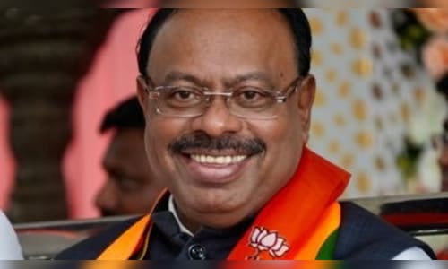 Maharashtra BJP Leader's Comment on ‘Recruiting Congress Members’ Sparks Strong Reactions