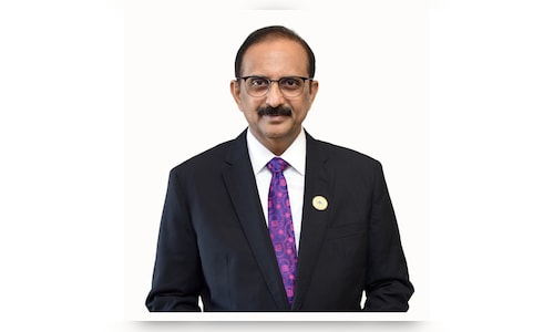 SBI Targets 13% Credit Growth for FY26 Following RBI's 50 Basis Point Rate Reduction, Says Chairman CS Setty