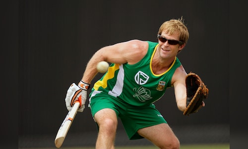While Virat's getting all the attention, it was a team effort that led RCB to their championship victory: Jonty Rhodes