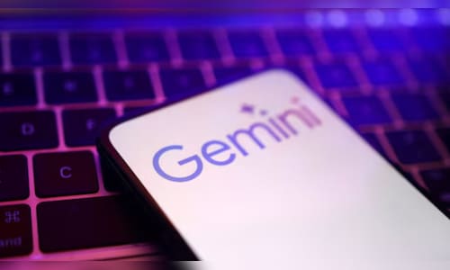 Google's Gemini rivals ChatGPT as Alphabet implements its AI expansion strategy.