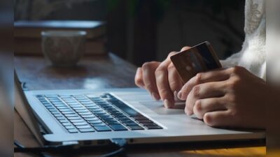 JM Financial Explains the Delay in Credit Card Issuance in Early FY26