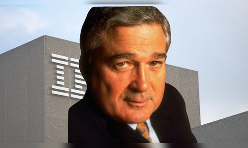 Louis Gerstner, the former CEO recognized for revitalizing IBM, has passed away at the age of 83.