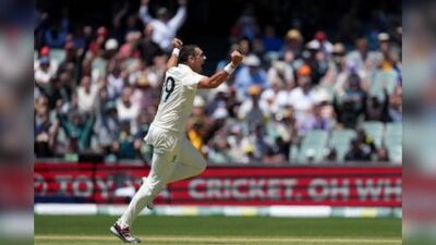 Mitchell Starc Excels as Australia Secures The Ashes Trophy 3-0