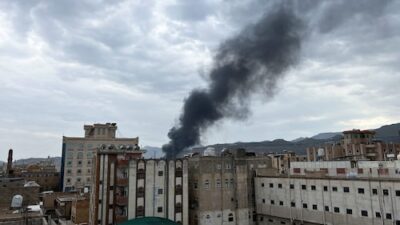 UAE announces voluntary withdrawal of its remaining troops from Yemen.