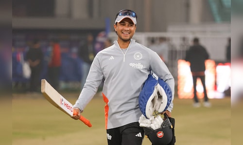 Abhishek Sharma’s explosive 84 propels India to 238 for 7 against New Zealand in the opening T20I.