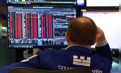 Deutsche Bank announces that the initial excitement for AI has ended—here's the reason why.