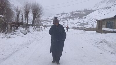 Discover India's coldest inhabited location, historically colder than Siberia, with temperatures dropping below -60°C.