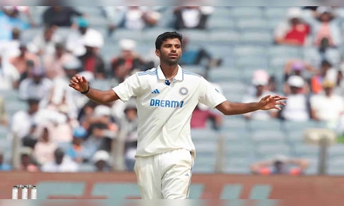 India faces injury concern as Washington Sundar is sidelined for the rest of the ODIs against New Zealand.