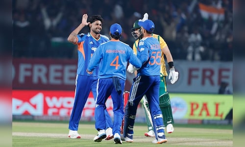 India's fast bowlers dominate, dismissing South Africa for 117; hosts gain 2-1 lead in T20I series.