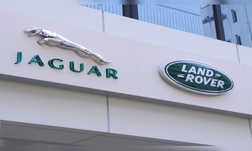 JLR Sees Significant Drop in Q3 Sales Due to Cyber Attack and Jaguar Phase-Out