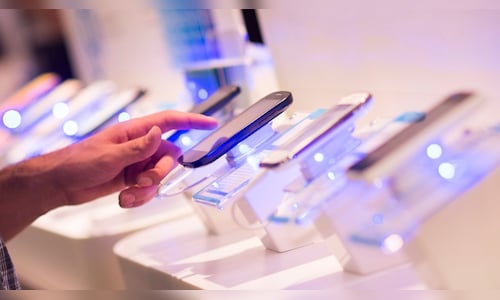 No Government Action to Compel Apple and Samsung to Disclose Phone Software, Industry Confirms