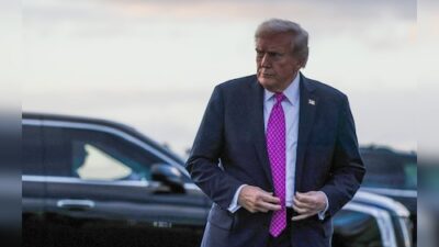 US Supreme Court Expected to Decide on Trump's Tariffs Today: What’s at Risk?