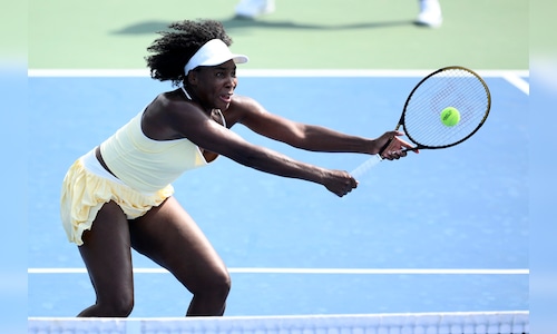 Venus Williams eliminated in opening round of Australian Open warm-up tournament in Hobart.