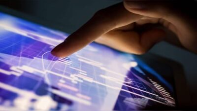 Wall Street Earnings Climb as Bank of America, Citigroup, and Wells Fargo Post Solid Results Amidst a Resilient U.S. Economy