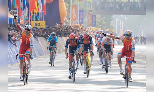 Who claimed victory at the Pune Grand Tour 2026?