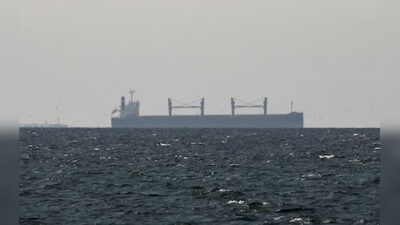An Indian LPG Vessel Navigates an Iran-Managed Route through Hormuz.