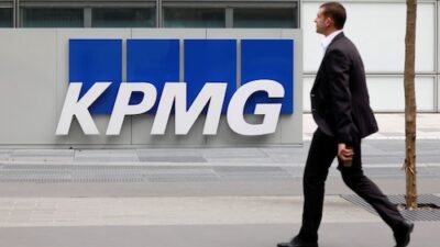 KPMG intends to reduce its workforce by hundreds in the auditing department.