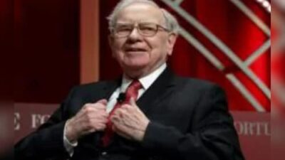Warren Buffett cautions that inflation and unstable banks may damage the economy, describing market behavior as akin to a “casino.”