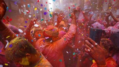 11:11 Weekend | Your Guide to Holi and an Introduction to Chuli Mentol