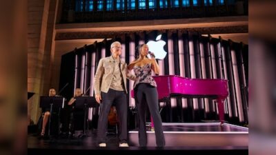 Apple Commemorates 50 Years, Celebrates 2.5 Billion Devices and Its Transformation from Garage Startup to Global Icon