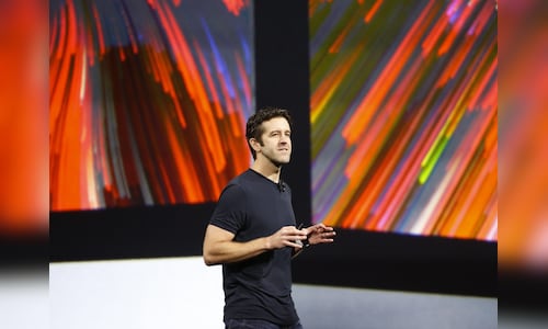 Apple's John Ternus Emerges as Leading Candidate as Tim Cook Looks for Internal Successor