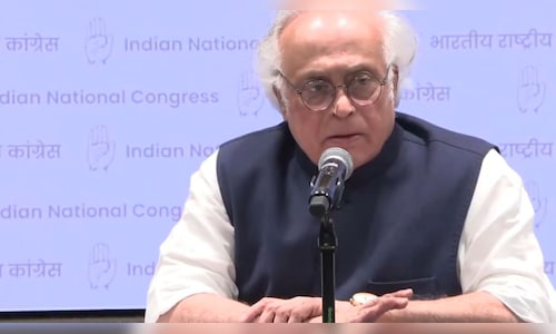 "Criticism of Democracy": Jairam Ramesh Condemns Government for Withholding Bill Copies Before Special Session