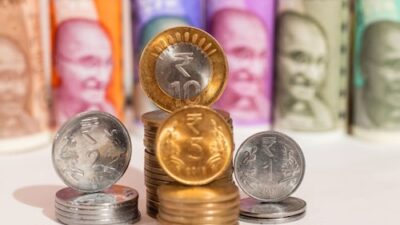 Experts Weigh In: RBI's Actions Expected on April 8