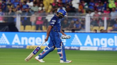 Here's the reason Rohit Sharma had to retire hurt at 19 in the MI vs RCB match.