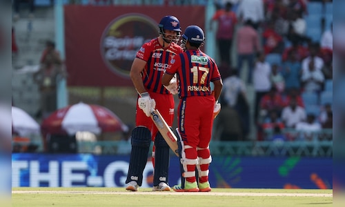 IPL 2026: Lucknow Super Giants Set 164/8 in Opening Innings Against Gujarat Titans