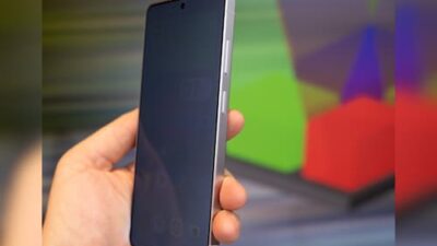 India's Smartphone Shipments Hit Six-Year Low in Q1 Due to Price Increases, According to Counterpoint Research