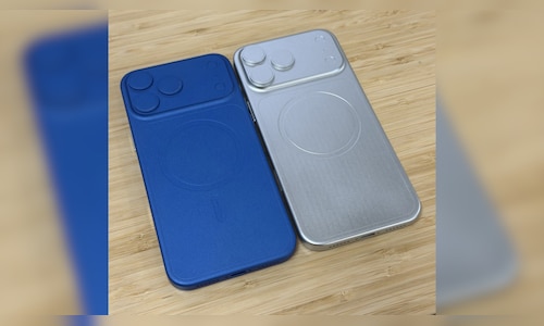 Leaked Dummy Models of iPhone 18 Pro, Pro Max, and Ultra Reveal Bulkier Camera Module