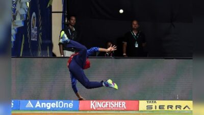 Sachin Tendulkar Praises Shreyas Iyer's Athleticism in Live Catch During MI vs PBKS Match