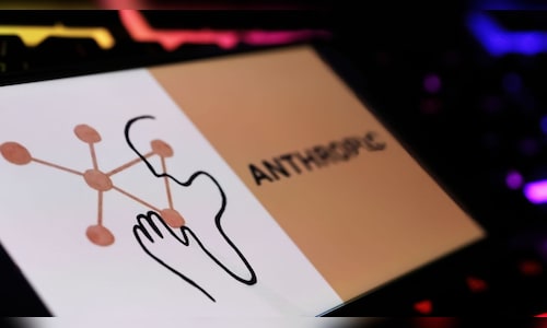 Scott Bessent and Jerome Powell caution bank executives regarding the dangers of Anthropic Mythos.