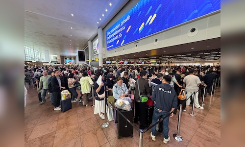 Security Wait Times Reach Three Hours at Some U.S. Airports Due to Increasing TSA Staff Shortages