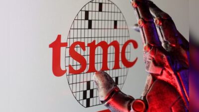 TSMC, Taiwan's semiconductor manufacturer, announces a 58% increase in profits but cautions about the potential effects of the Iran conflict.