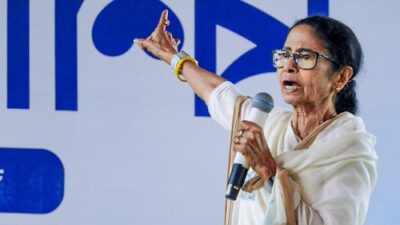 West Bengal 2026 Elections: Mamata Alerts TMC Leaders, Warns New Election Commission Officials Might Dismiss Their Nominations